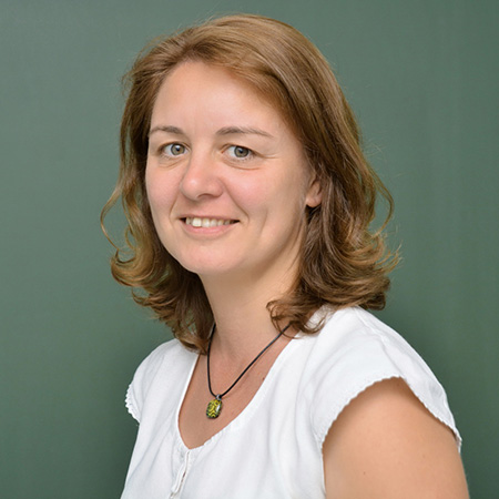 Zsigmond Andreea-Rebeka (senior researcher)